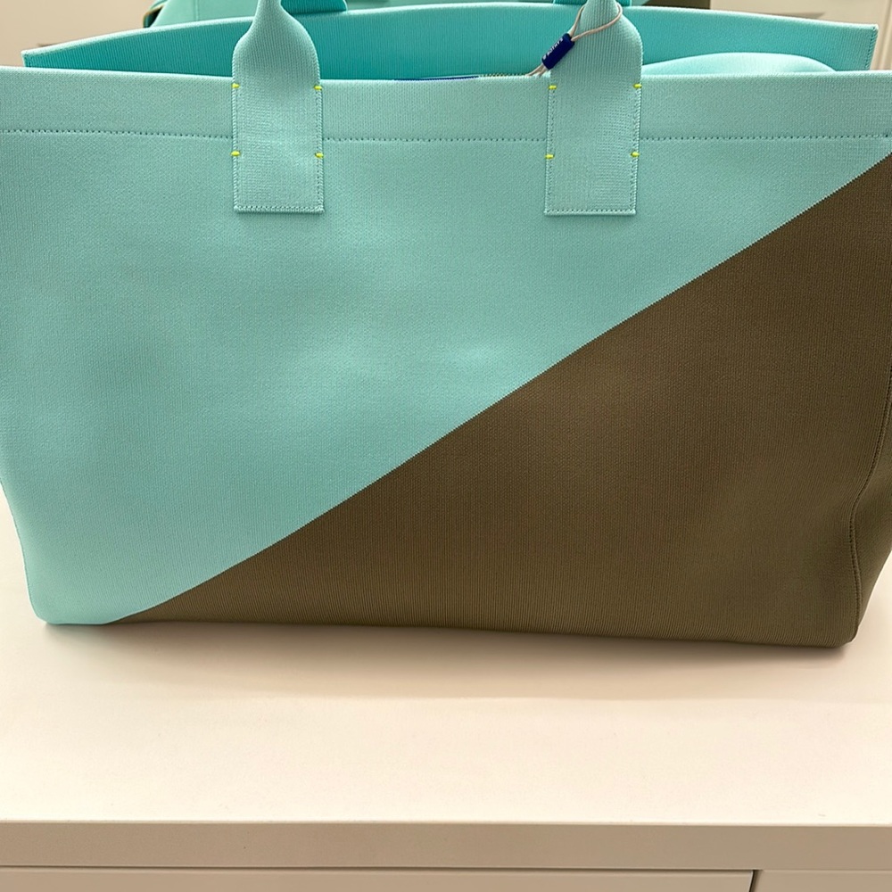 Rothy's Two-Tone Mint and Olive Weekender